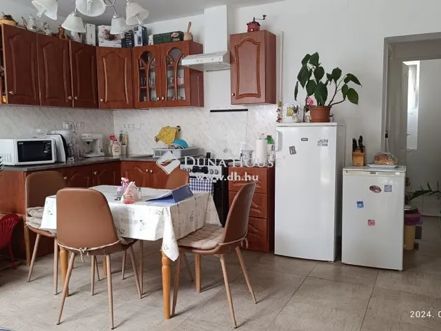 Eladó ház Érd 150 nm