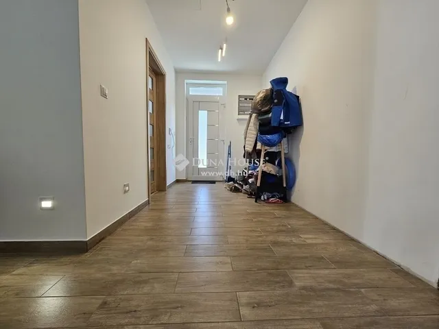 Eladó ház Vác 130 nm