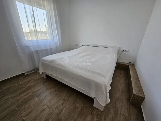 Eladó ház Vác 130 nm