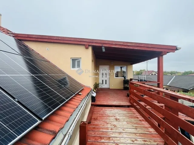Eladó ház Érd 200 nm