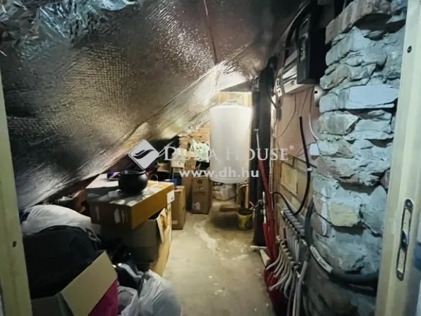 Eladó ház Érd 200 nm