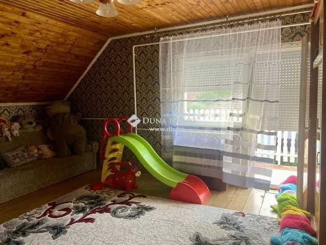 Eladó ház Gödöllő 140 nm