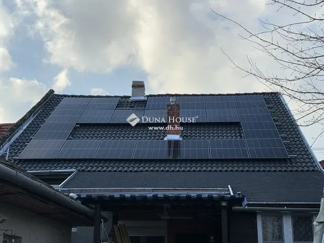 Eladó ház Budapest XV. kerület 140 nm