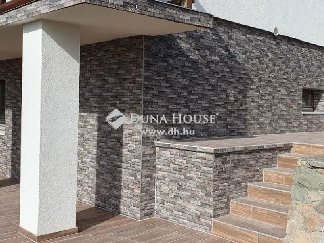 Eladó ház Szentendre 140 nm