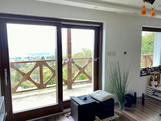 Eladó ház Szentendre 140 nm