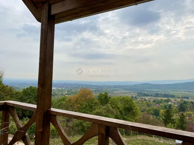 Eladó ház Szentendre 140 nm