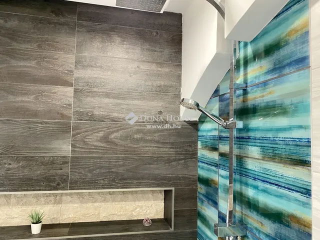 Eladó ház Szentendre 140 nm