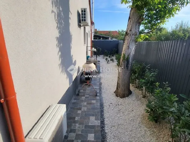 Eladó ház Érd 250 nm