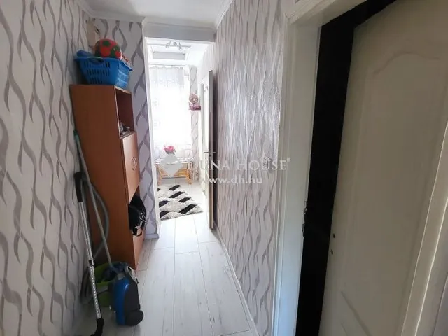 Eladó ház Érd 250 nm