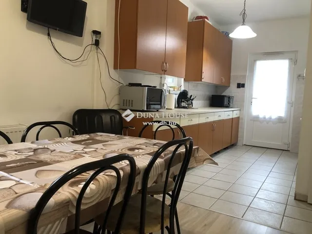 Eladó ház Göd 196 nm