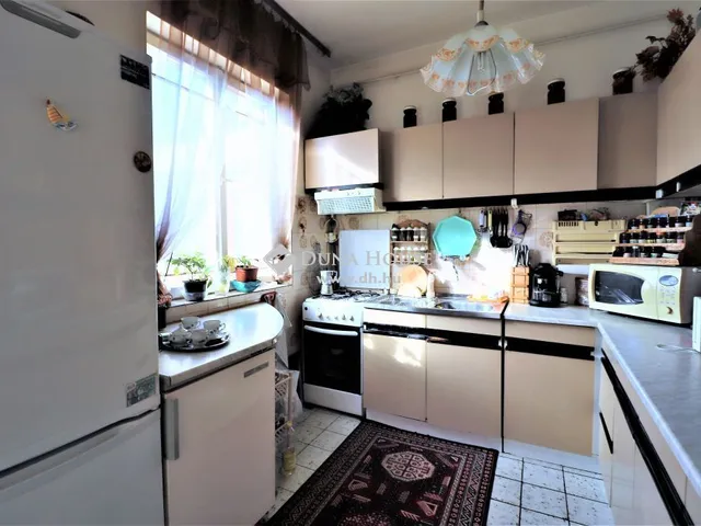 Eladó ház Törökbálint 264 nm