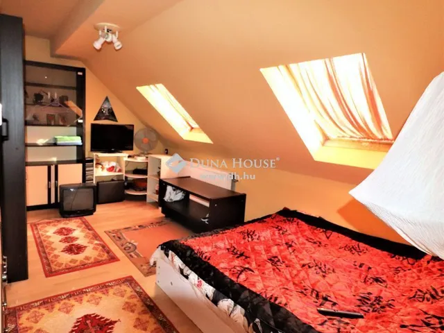 Eladó ház Törökbálint 264 nm