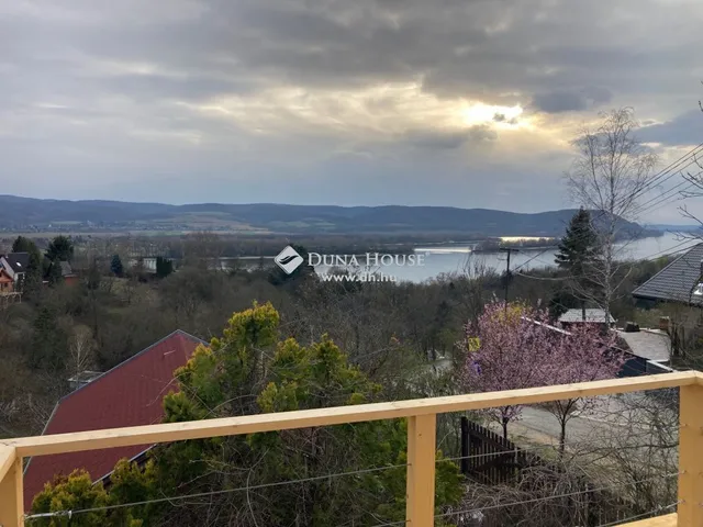 Eladó ház Zebegény 63 nm