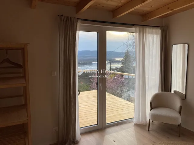 Eladó ház Zebegény 63 nm