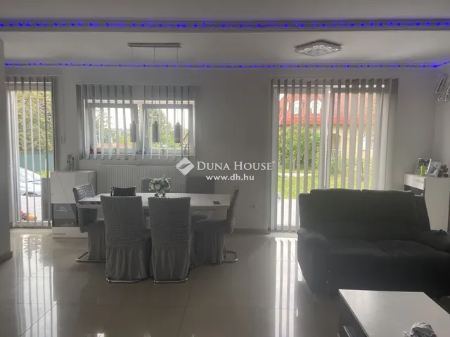 Eladó ház Érd 186 nm