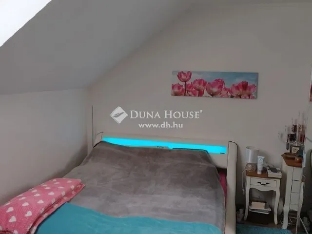 Eladó ház Sződliget 180 nm