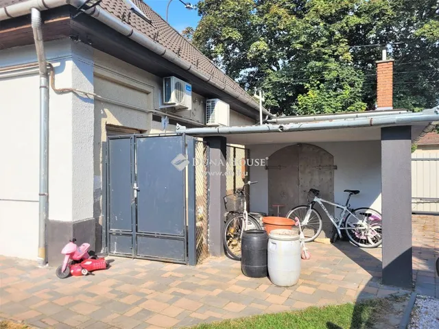 Eladó ház Szigetszentmiklós 275 nm