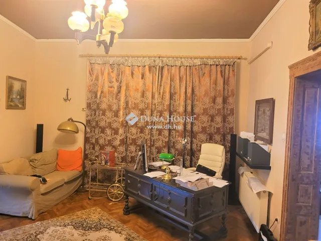 Eladó ház Szigetszentmiklós 275 nm