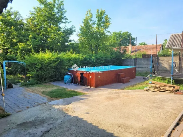 Eladó ház Szigetszentmiklós 275 nm