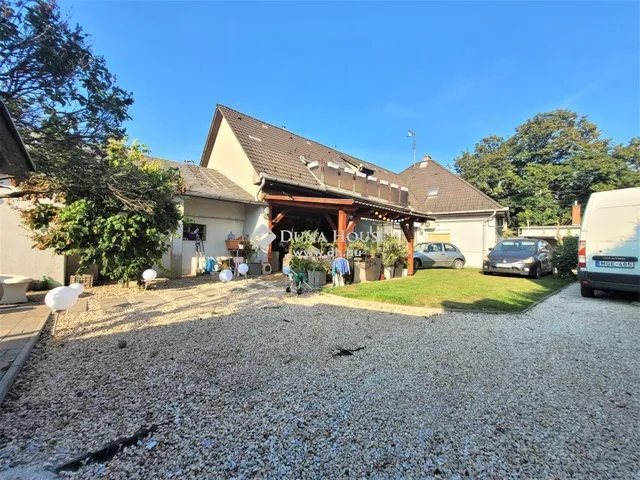 Eladó ház Szigetszentmiklós 275 nm