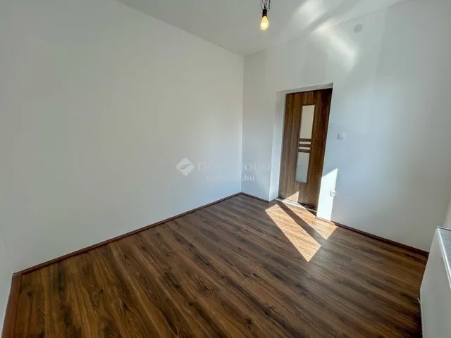 Eladó ház Alsónémedi 280 nm