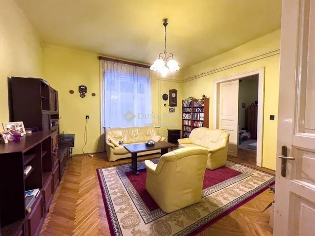 Eladó ház Budapest XVII. kerület, Régiakadémia-telep 240 nm