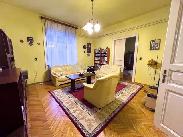 Eladó ház Budapest XVII. kerület, Régiakadémia-telep 240 nm