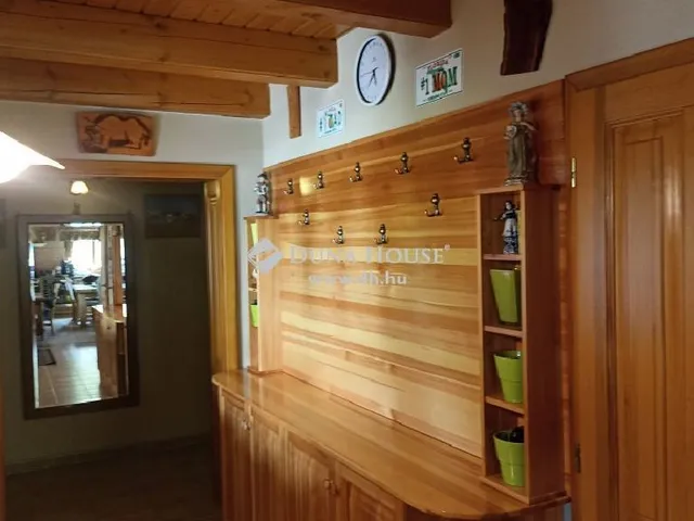 Eladó mezőgazdasági ingatlan Kocsér 170 nm