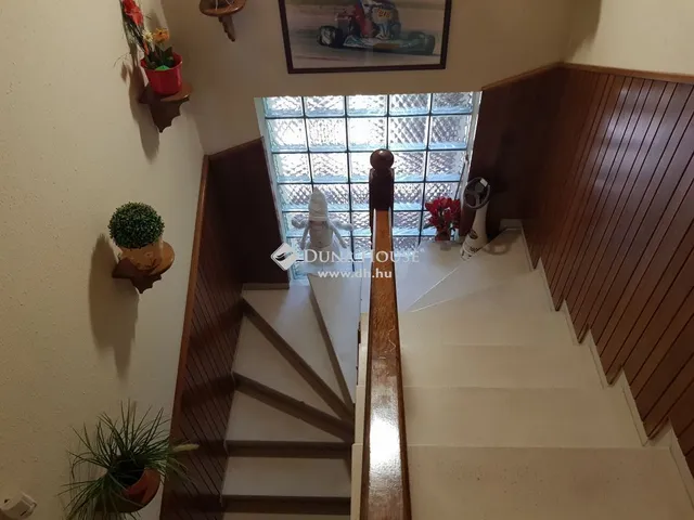 Eladó ház Maglód 193 nm