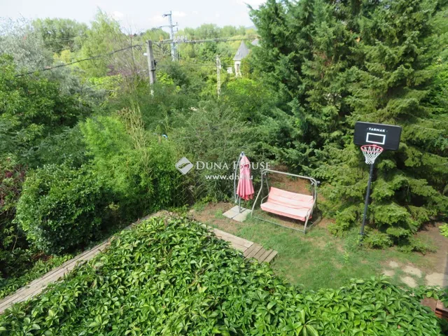 Eladó ház Páty 192 nm