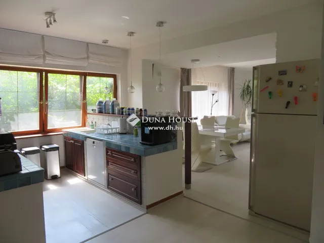 Eladó ház Páty 192 nm