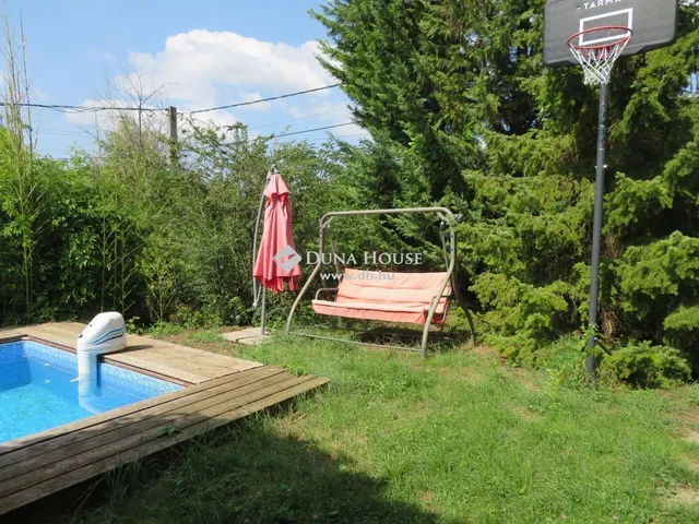 Eladó ház Páty 192 nm