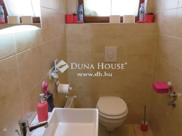 Eladó ház Páty 192 nm