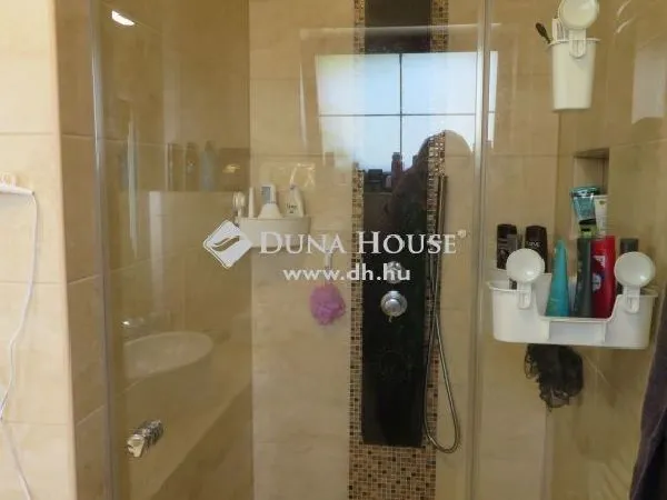 Eladó ház Páty 192 nm