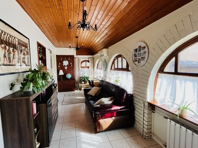 Eladó mezőgazdasági ingatlan Pilis 170 nm