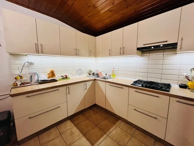 Eladó mezőgazdasági ingatlan Pilis 170 nm