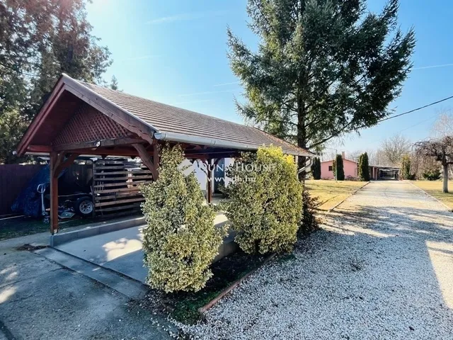 Eladó mezőgazdasági ingatlan Pilis 170 nm