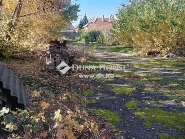 Eladó kereskedelmi és ipari ingatlan Budapest X. kerület 2538 nm