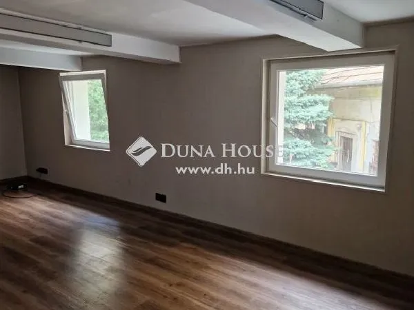 Eladó kereskedelmi és ipari ingatlan Budapest X. kerület 106 nm