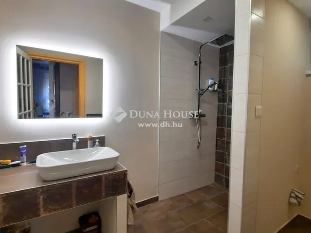 Eladó ház Hernád 98 nm