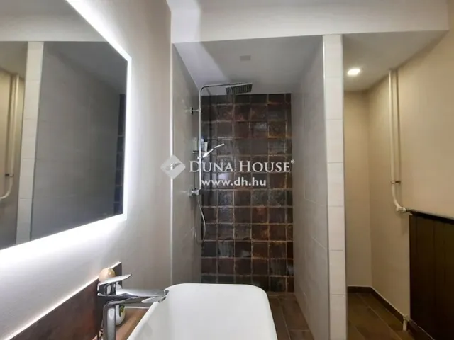 Eladó ház Hernád 98 nm