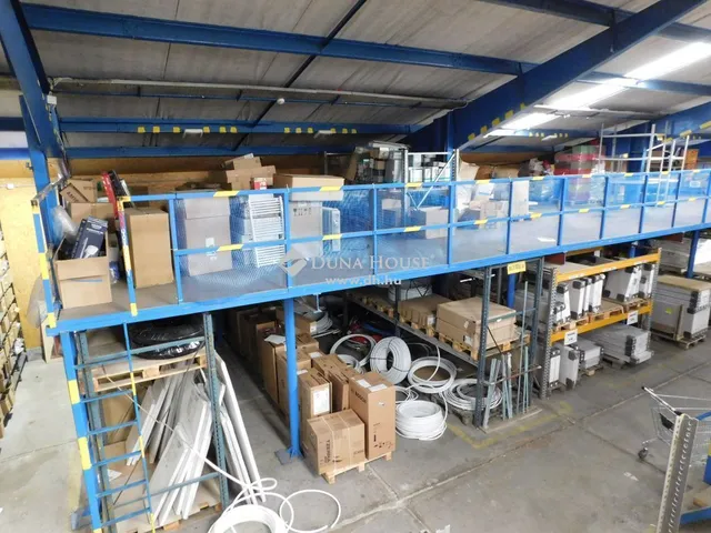 Eladó kereskedelmi és ipari ingatlan Budapest X. kerület 1103 nm