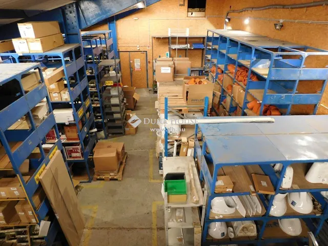 Eladó kereskedelmi és ipari ingatlan Budapest X. kerület 1103 nm