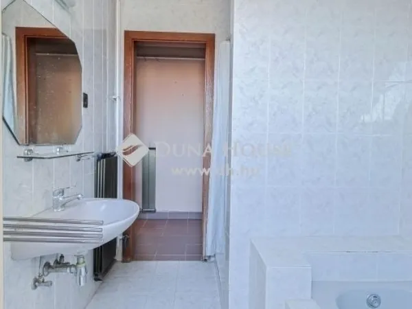 Eladó lakás Budapest X. kerület, Kőbánya kertváros 90 nm