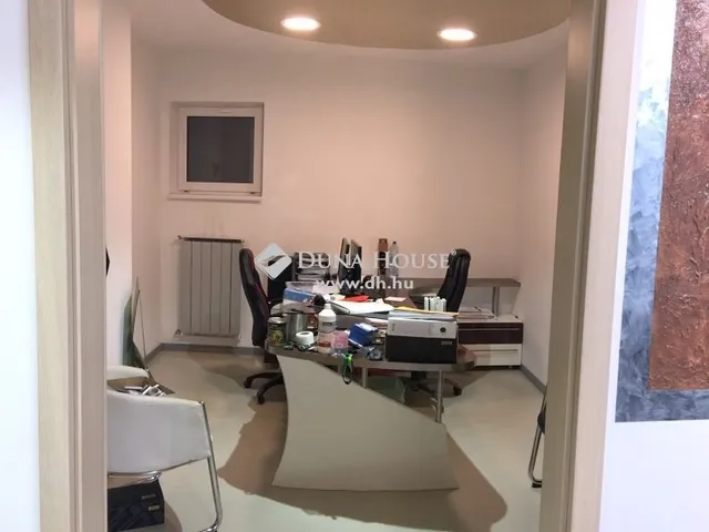 Eladó kereskedelmi és ipari ingatlan Budapest XI. kerület 70 nm