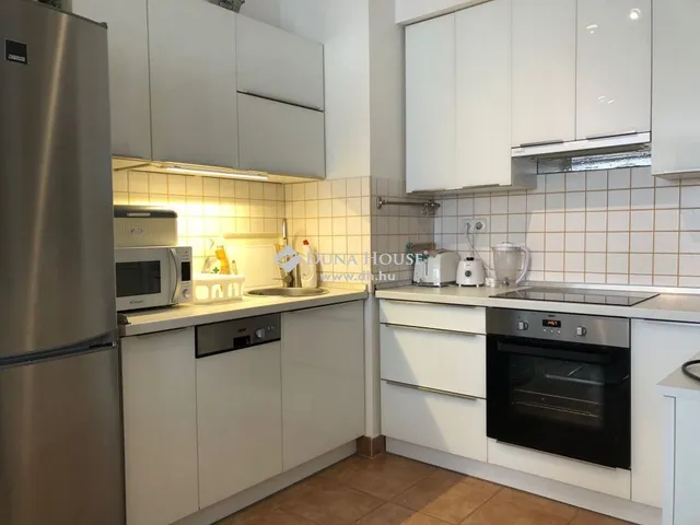 Eladó lakás Budapest XVIII. kerület, Szent Imre kertváros 73 nm