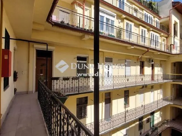 Eladó lakás Budapest VI. kerület, Nagykörúton belüli terület 64 nm
