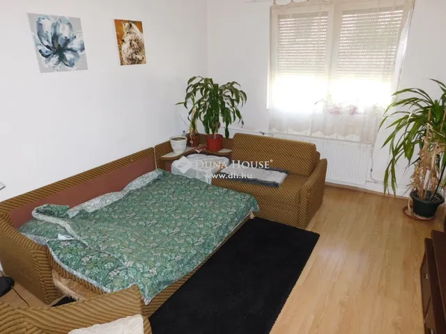 Eladó ház Budapest XX. kerület, Pacsirtatelep 168 nm