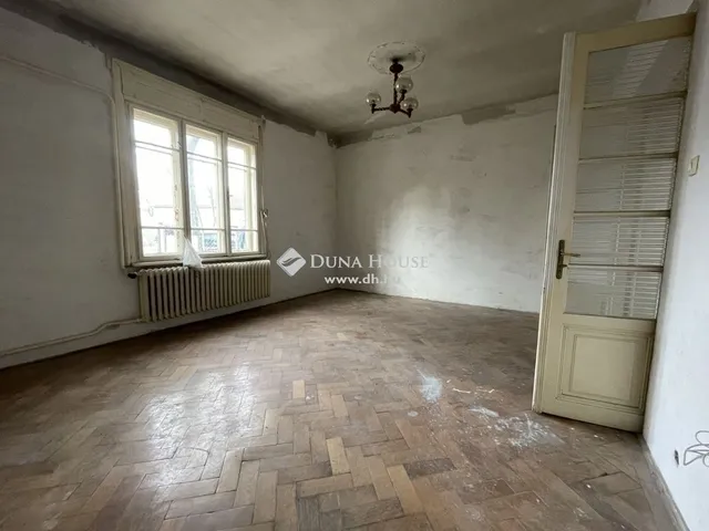 Eladó ház Budapest XVIII. kerület, Szent Lőrinc telep 67 nm