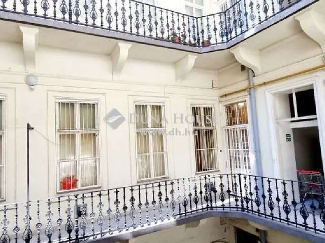 Eladó lakás Budapest V. kerület, Belváros 60 nm